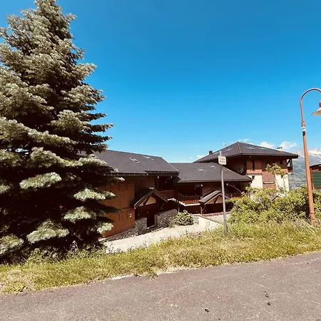 Duplex 45m², 3 Pieces, 8 Pers, Balcon, Pres Des Pistes, Animaux Admis - Fr-1-757-117